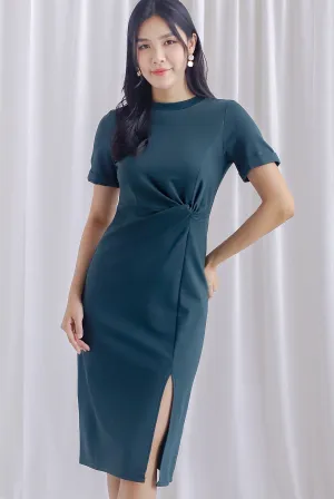 Ferlyn Twist Waist Sleeved Dress In Forest Green