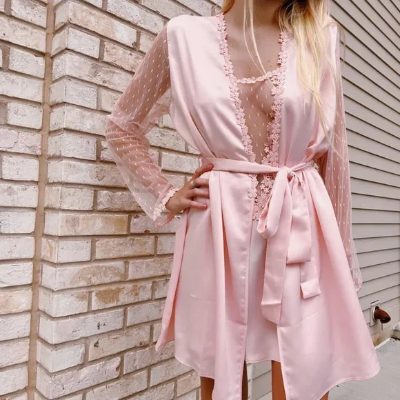 Flora Nikrooz Robe Pink Lace Showstopper Sheer Floral Long Sleeve L/S Size Large